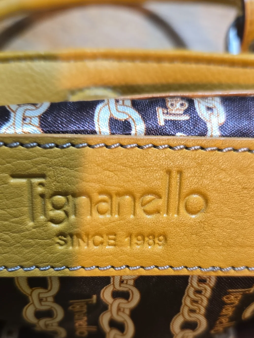 Tignanello tan orange